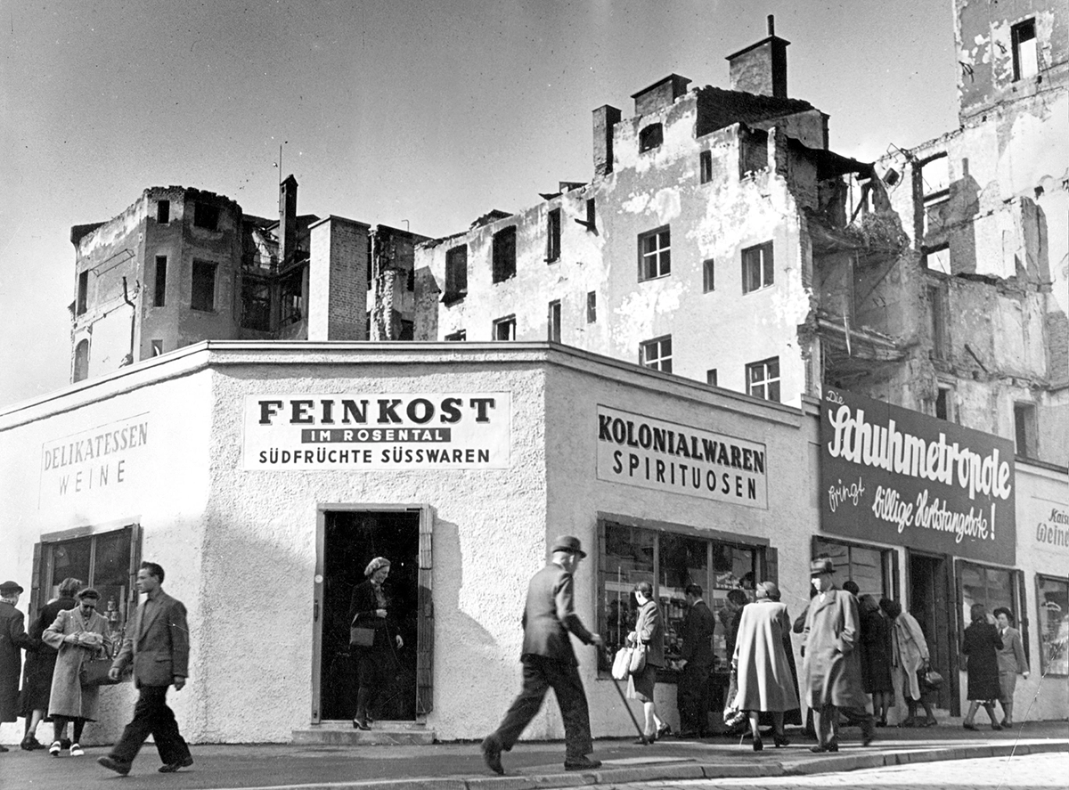 Delicatessen stores on Rosental in Munich in 1949, SZ Photo/Süddeutsche Zeitung