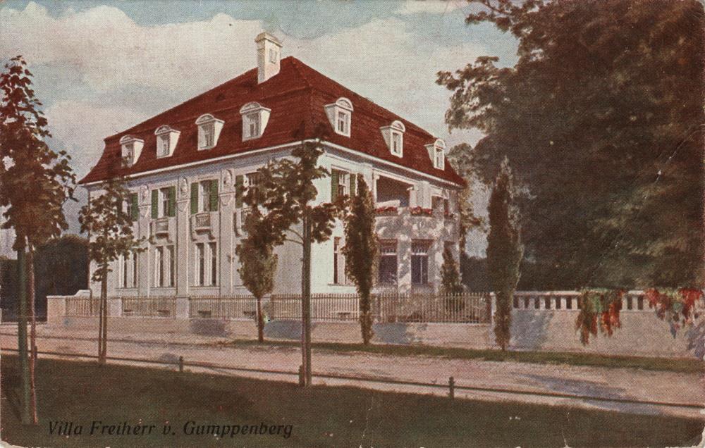 Villa Gumppenberg on Poschingerstraße 2
