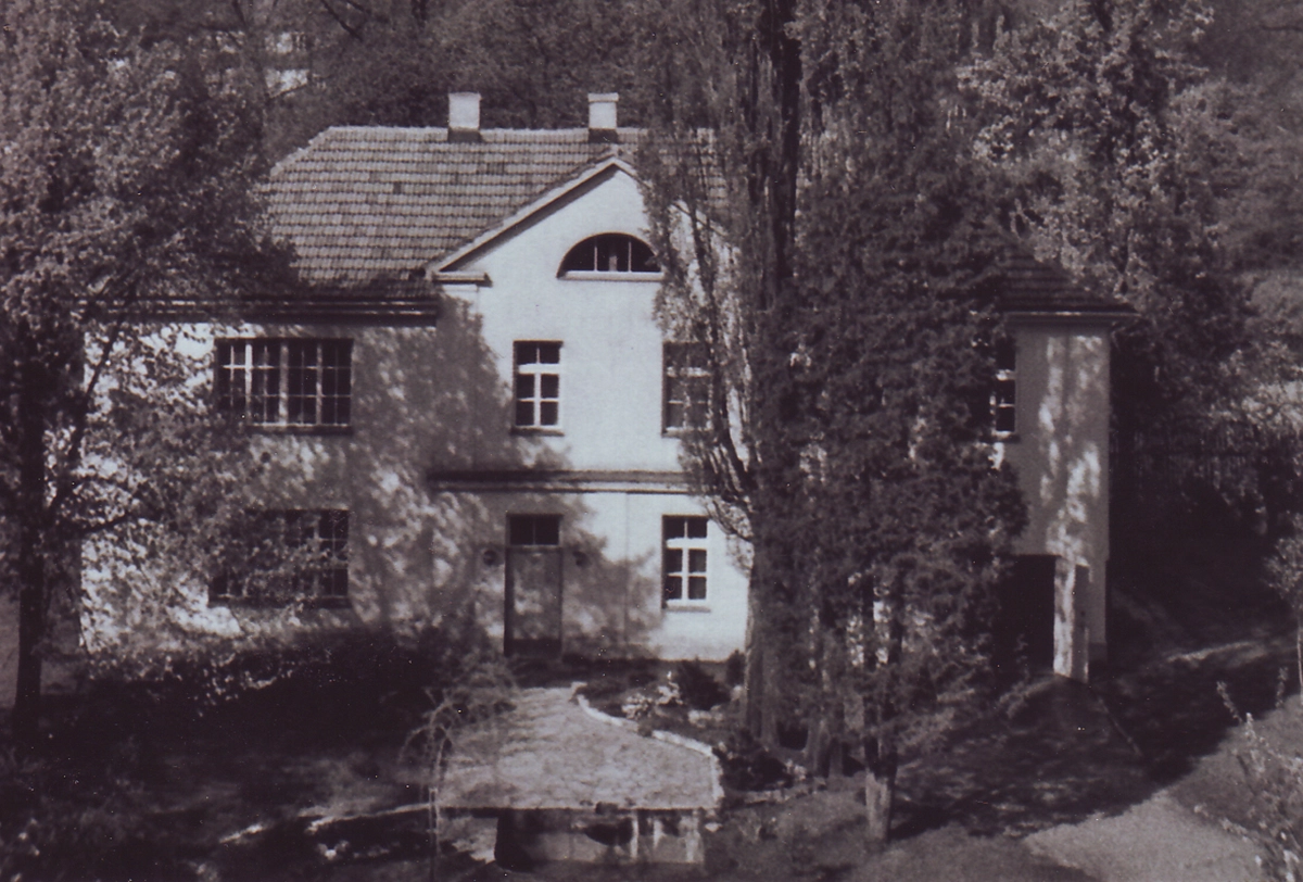 The original garden house of Villa Heymel, 1957.