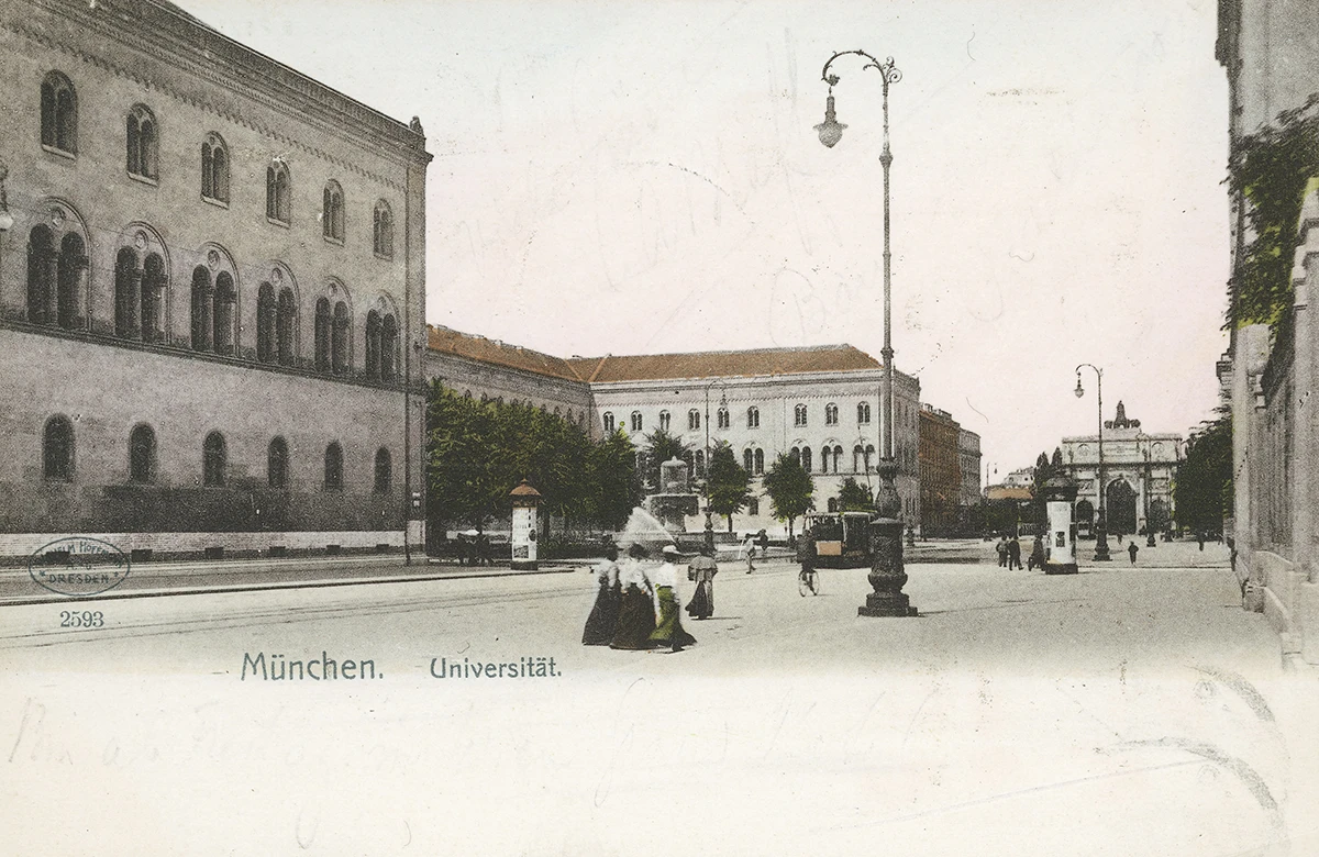 Old photography Ludwig Maximilian University in Munich | picture-alliance / akg-images